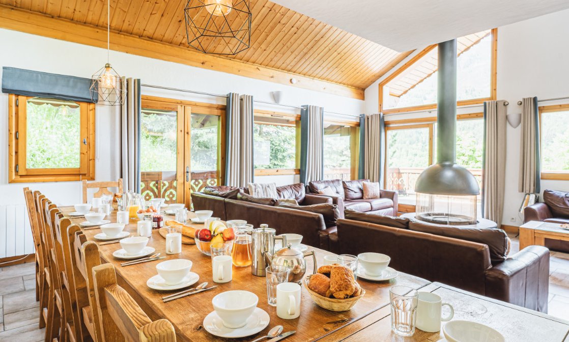 Breakfast at Chalet Virage in Meribel Centre Breakfast at Chalet Virage in Meribel Centre