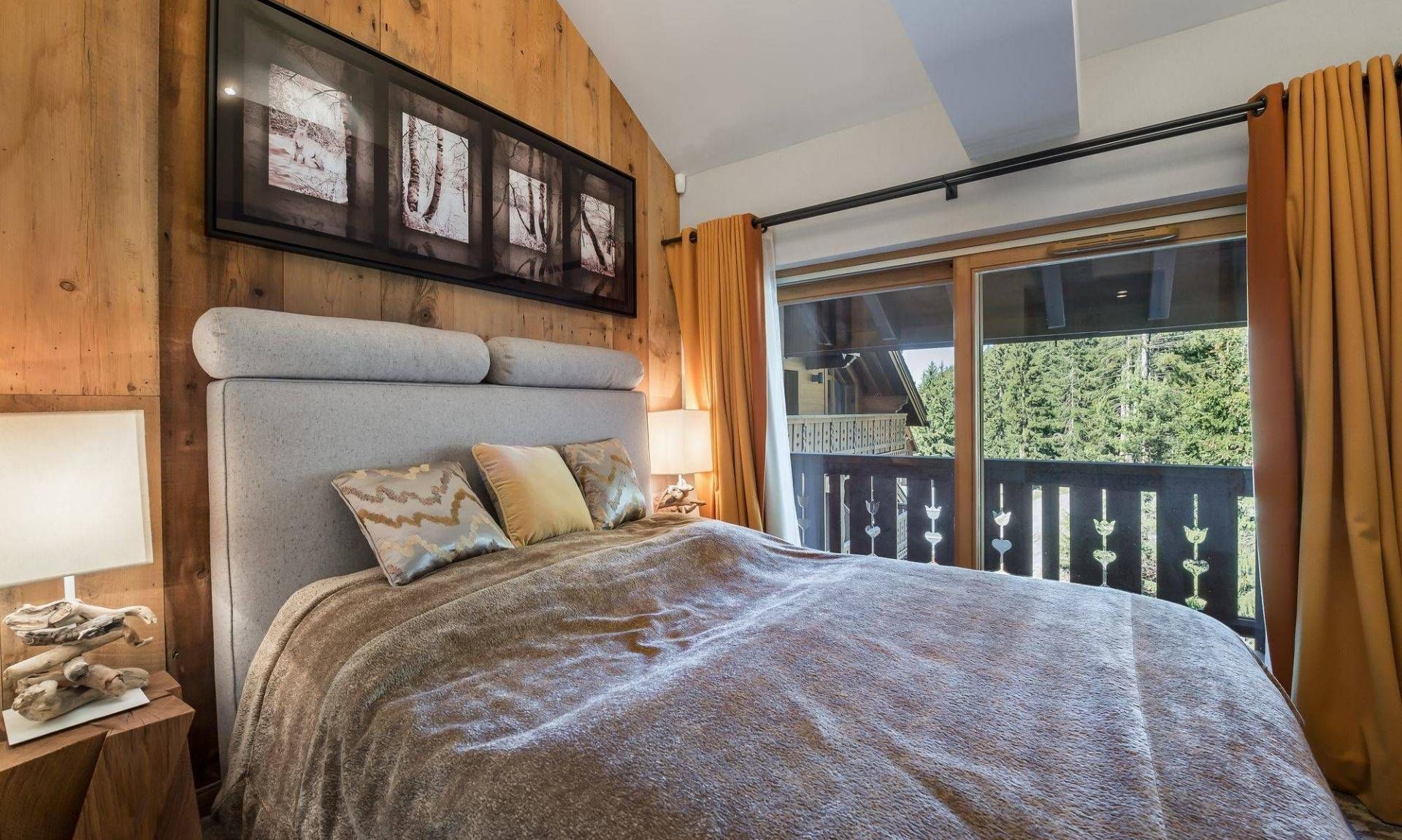 A Double bedroom in Apartment Aspen Park 61 Meribel