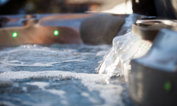 The hot tub at Chalet Virage in Meribel Centre The hot tub at Chalet Virage in Meribel Centre
