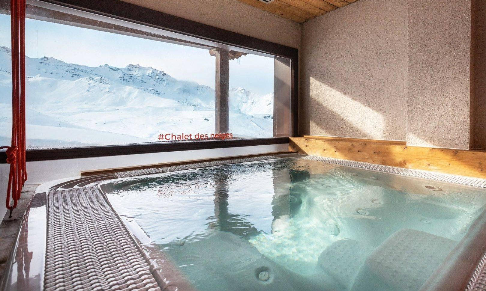 The Jacuzzi in Chalet des Neiges Hermine in Val Thorens The Jacuzzi in Chalet des Neiges Hermine in Val Thorens