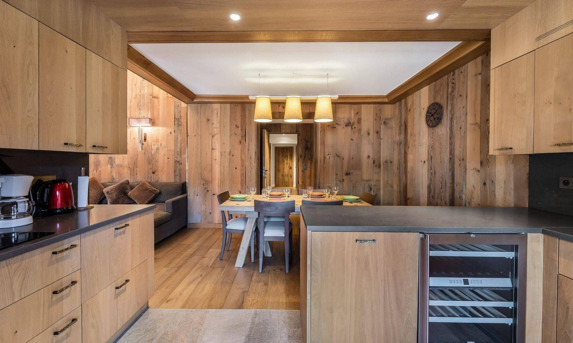 The Kitchen and dining area in Apartment Aspen Park 61 Meribel