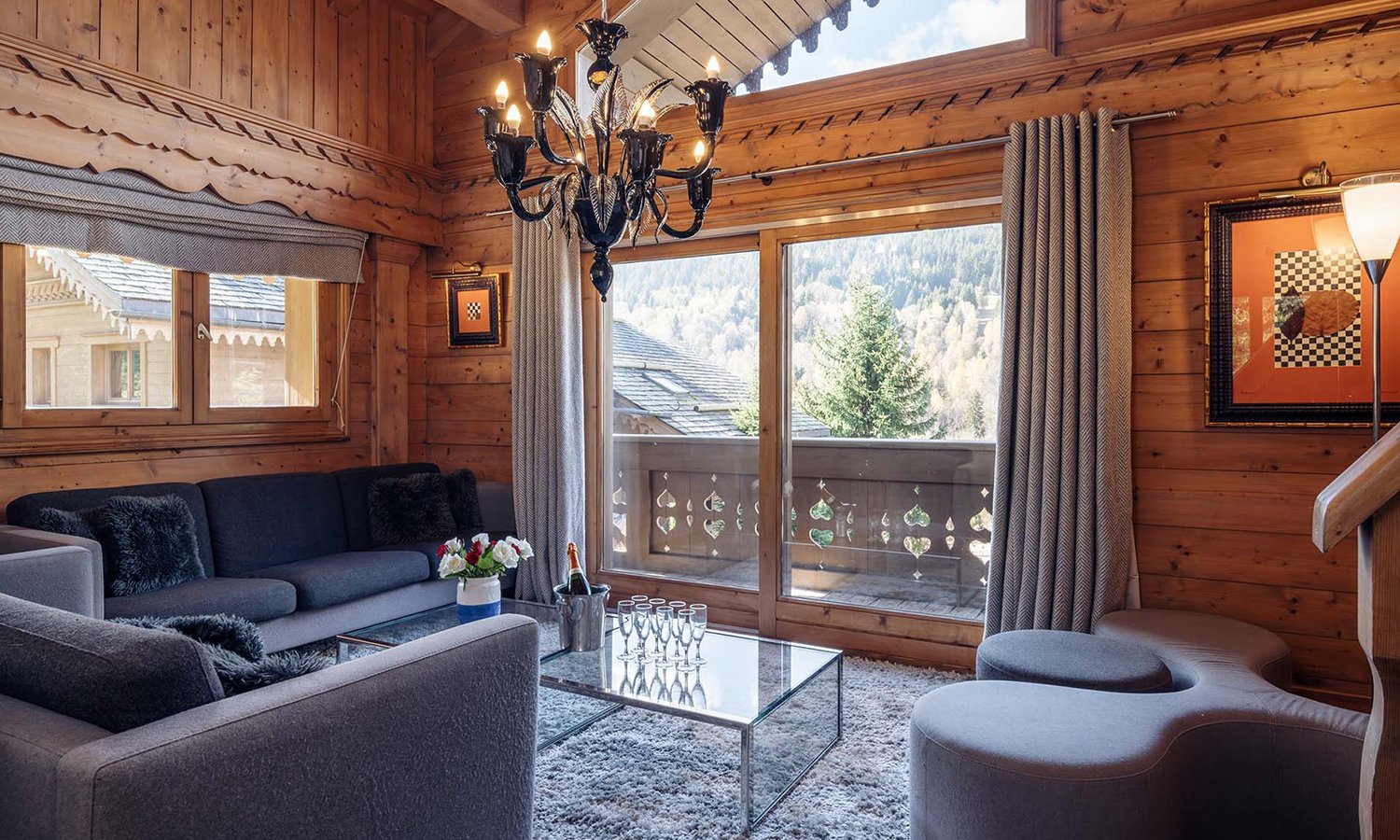 The lovely Living area in Chalet Mariefleur in Meribel The lovely Living area in Chalet Mariefleur in Meribel