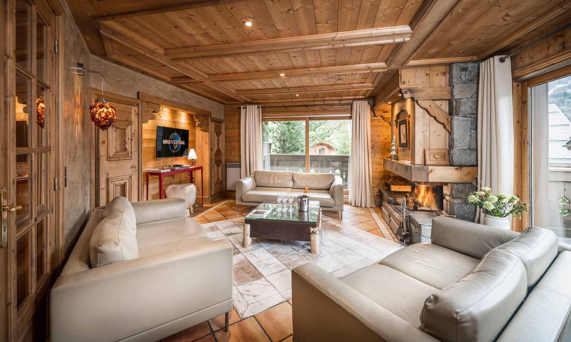 The Living area in Chalet Brioche Meribel