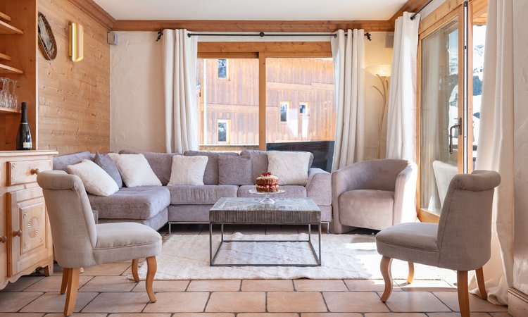 The comfortable Living area in Chalet Oxalys Meribel The comfortable Living area in Chalet Oxalys Meribel