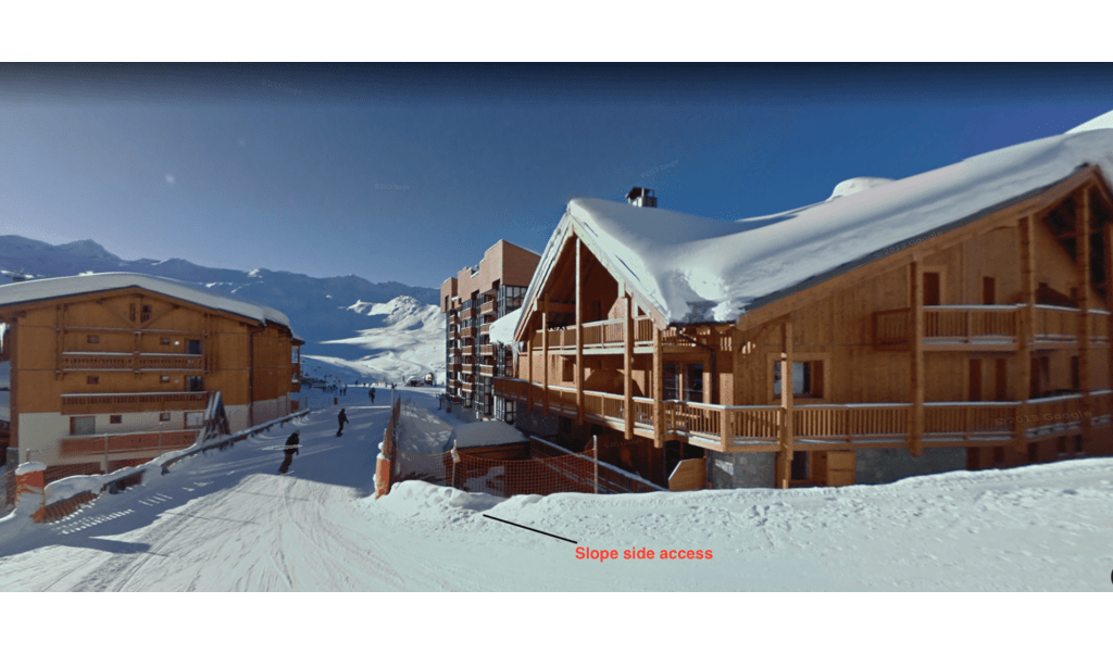The piste access for Chalet Sabot Penthouse in Val Thorens The piste access for Chalet Sabot Penthouse in Val Thorens