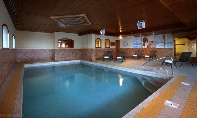 The Swimming pool at Chalet des Neiges Hermine Val Thorens The Swimming pool at Chalet des Neiges Hermine Val Thorens
