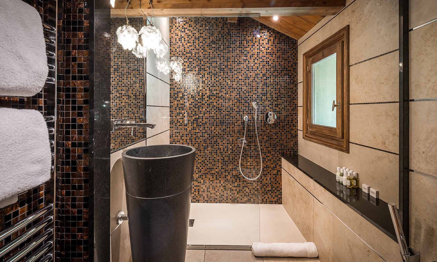 A shower room in Chalet Mariefleur in Meribel A shower room in Chalet Mariefleur in Meribel