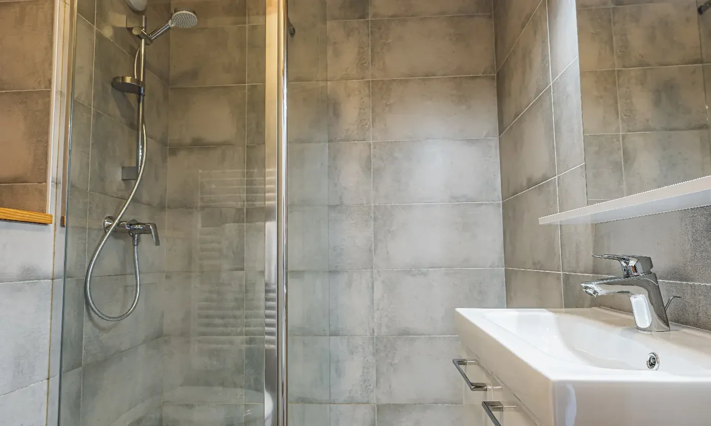 One of the shower rooms in Chalet Virage Meribel Centre One of the shower rooms in Chalet Virage Meribel Centre