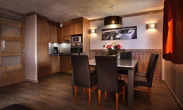 The Dining and kitchen area in the 6 person apartment in Chalet des Neiges Hermine apartments in Val Thorens The Dining and kitchen area in the 6 person apartment in Chalet des Neiges Hermine apartments in Val Thorens