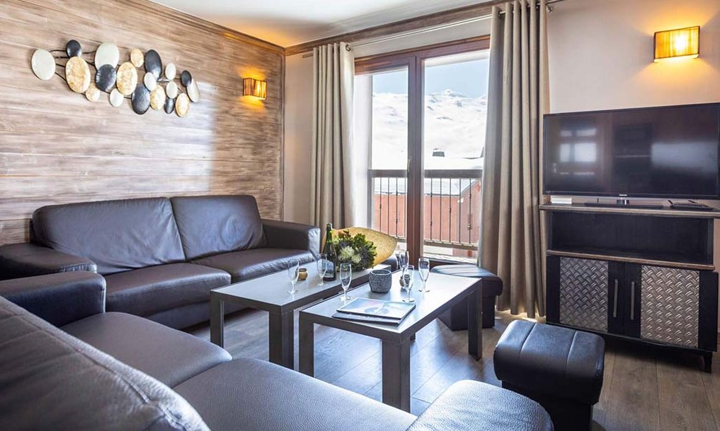 One of the apartment living rooms in Chalet des Neiges Hermine Val Thorens One of the apartment living rooms in Chalet des Neiges Hermine Val Thorens