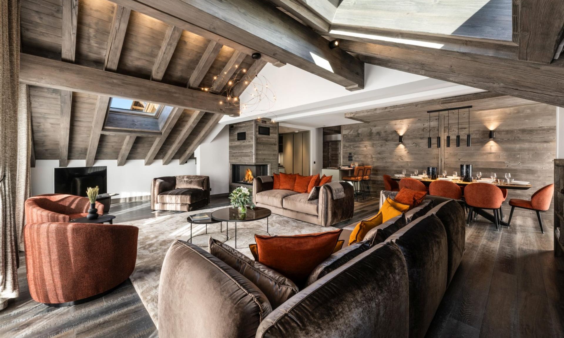 Spacious living and dining areas in Residence Falcon Lodge Meribel