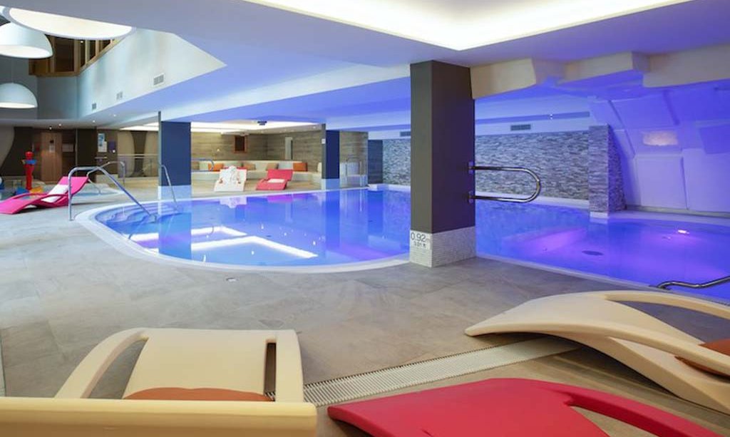 The indoor Swimming pool in Residence L'Hevana Meribel The indoor Swimming pool in Residence L'Hevana Meribel