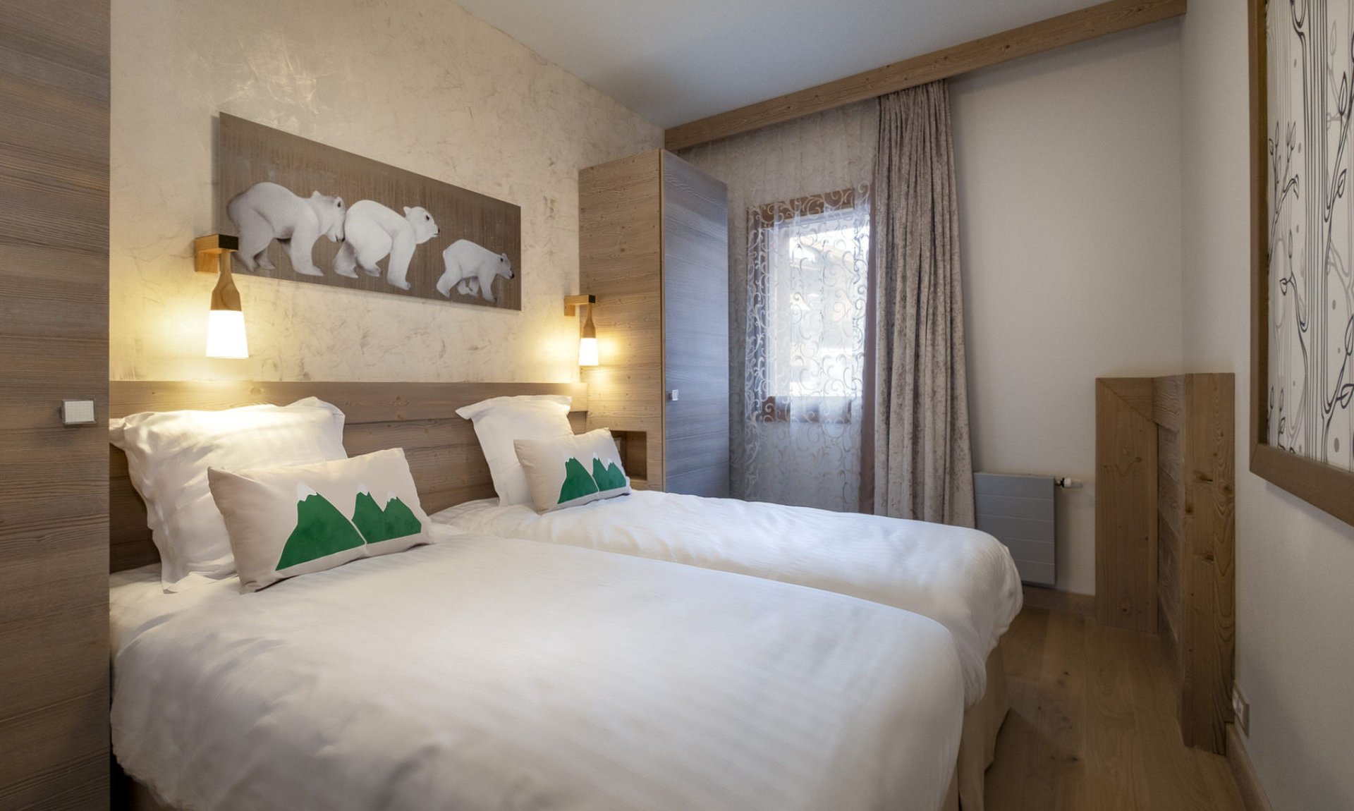 A comfortable Twin bedroom in Residence L'Hevana Meribel A comfortable Twin bedroom in Residence L'Hevana Meribel