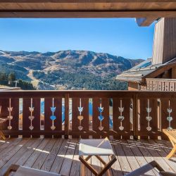 Mountain views rom the Balcony at Apartment Aspen Park 61 Meribel