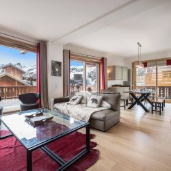 The Living and dining area in Apartment Aspen Lodge 11 Meribel