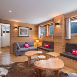 The spacious Living room in Chalet Arbe Meribel Village