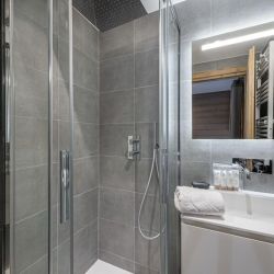 One of the shower rooms in Apartment Parc Alpin 302 Meribel