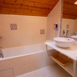 A Bathroom in Chalet Serpolet Meribel Centre