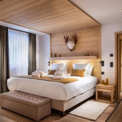 An ensuite Bedroom Residence Falcon Lodge Meribel