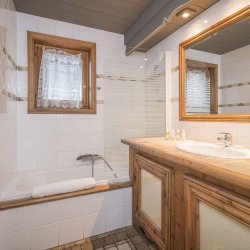 One of the Bathrooms in Chalet Brioche, Meribel