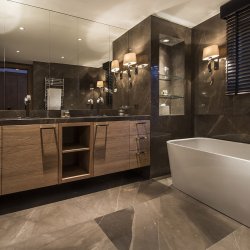 A spacious bathroom in Chalet Le Grenier in Meribel Centre