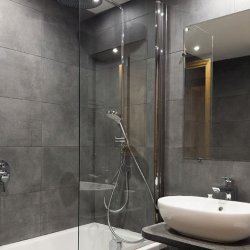 A bathroom in Apartment Grand in Meribel Centre