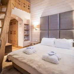 The Double Bedroom with mezzanine area in Chalet Brioche Meribel