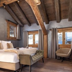 One of the very comfortable bedrooms in Chalet Cheval Blanc Meribel Le Raffort
