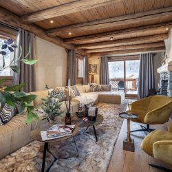 The beautiful Living area in Chalet Cheval Blanc Meribel Le Raffort