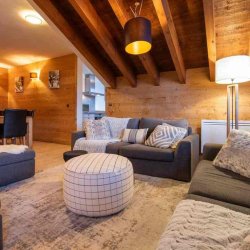 The comfortable Lounge area in Chalet Chloe Val Thorens