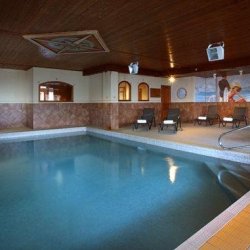 The Swimming pool at Chalet des Neiges Hermine Val Thorens