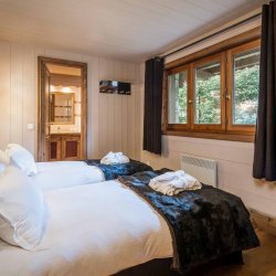 One of Twin/Double Bedroom in Chalet Brioche Meribel