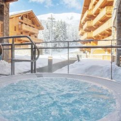 The Outdoor Jacuzzi at Residence L'Hevana Meribel