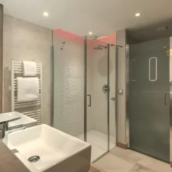 A Shower room in Residence L'Hevana Meribel