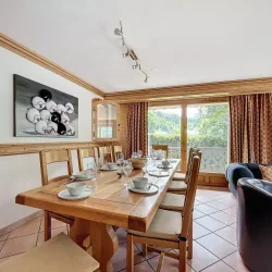 The Dining area in Chalet Serpolet Meribel Centre