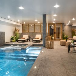 The pool in Residence Falcon Lodge Meribel