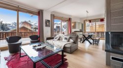 The Living and dining area in Apartment Aspen Lodge 11 Meribel