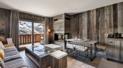 The spacious living and dining area in Apartment Aspen Park 52 Meribel